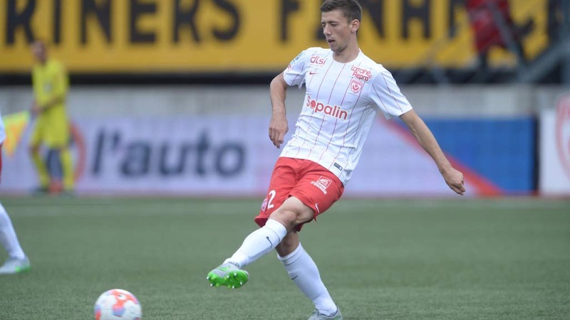 Clement Lenglet trong những ngày đầu khởi nghiệp tại Pháp